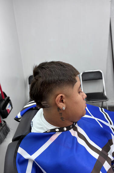 Medium Burst Fade